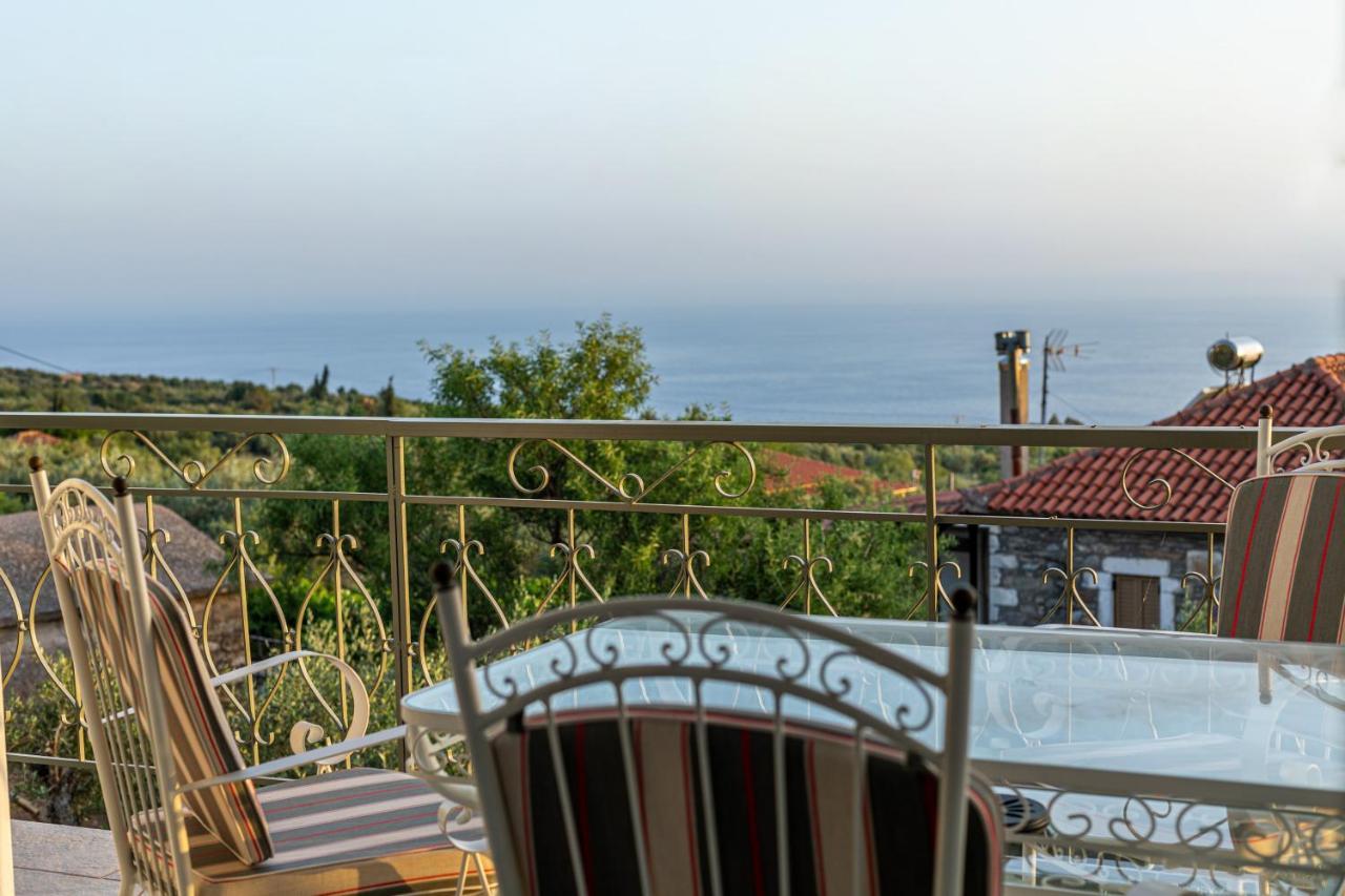 Casa Mainotti - Villa In Mani Nomitsis Extérieur photo